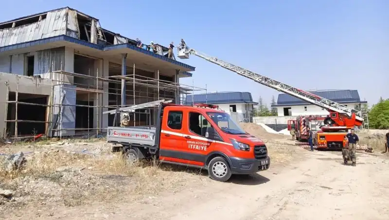 Ankara Gölbaşı’nda Villalar Kül Olma Tehlikesiyle Karşı Karşıya