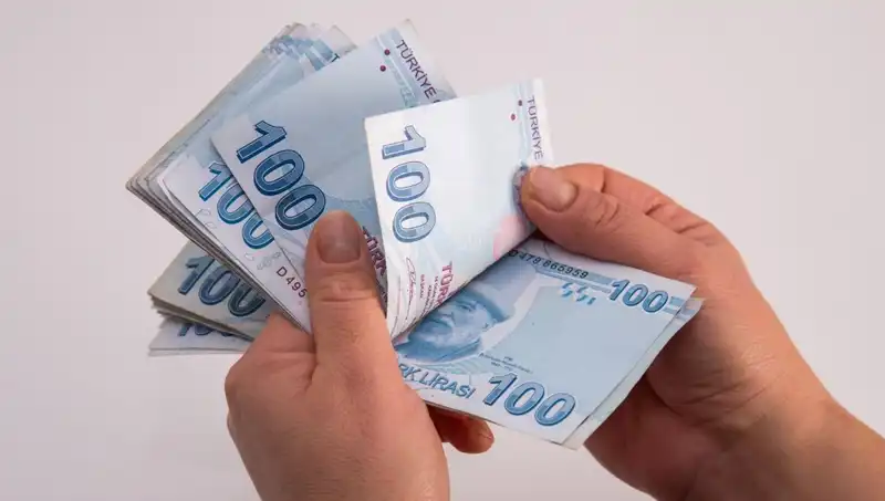 Sıfır Faizli Kredi Fırsatları: Hangi Bankalar 2025'te 75 Bin TL Veriyor?