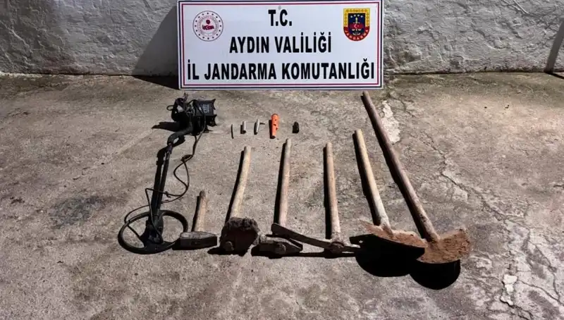 Aydın'da Kaçak Kazı Yaparken Suçüstü Yakalanan Ekibin Hikayesi