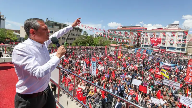 Özgür Özel: Silah Bırakma Çağrısı Güçleniyor, Ülkede Barış İçin Önemli Adım