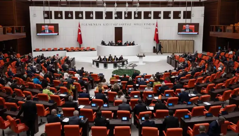 Türkiye'de Adalet Reformu: 10'uncu Yargı Paketi Meclis'te Kabul Edildi