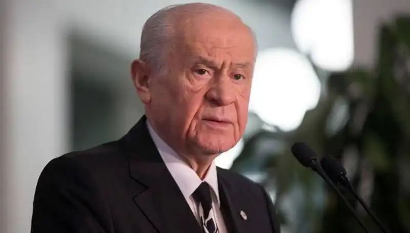 Bahçeli, Kurban Vekaletini Kızılay’a Vererek Örnek Davranış Sergiledi
