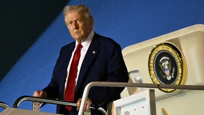 Trump, Lahey'de NATO Zirvesi'nde Kritik Konuları Ele Alacak