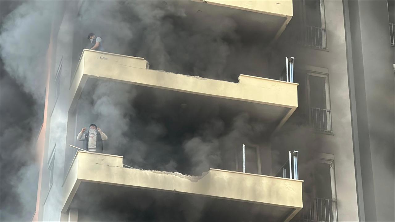 Antalya'da Otelden Yangın Alarmı