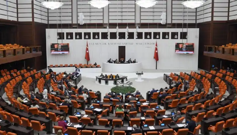Zeytinlik Teklifinde 8 Yeni Madde Daha Kabul Edildi: Tarım Sektörü Neleri Kaybedecek?