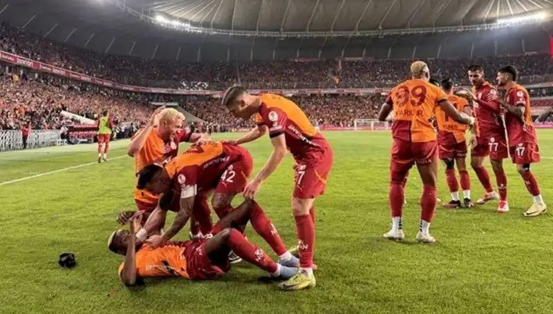Sporda Kıran Kırana Pazarlık: Takım Yönetimleri ve Transfer Stratejileri