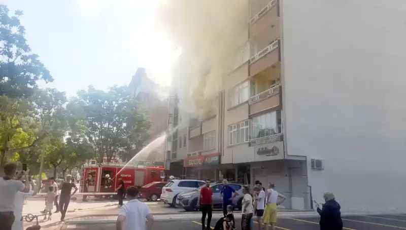 Yangında Yüzleri Sadece Alevlerle Yanmadı: Hastaneye Kaldırılanların Hikayesi