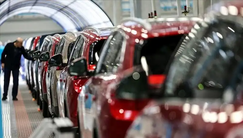 En Çok Satan Araç Markalarının Sırları: Renk, Motor ve Yakıt Kombinasyonları