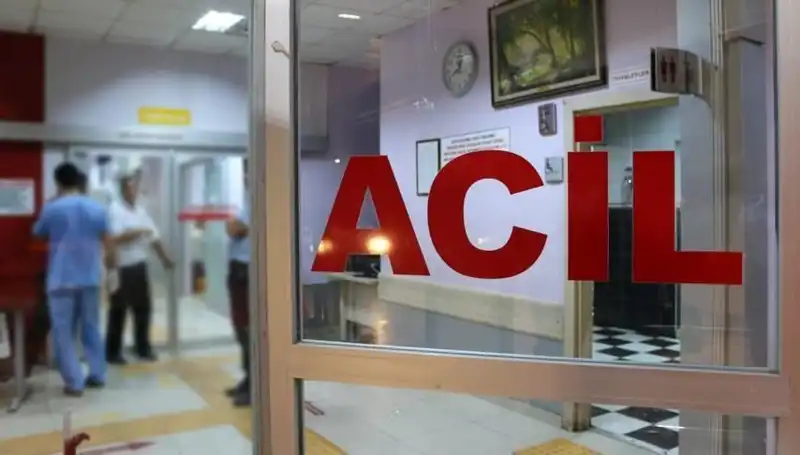 Fabrikada Yangın Faciası: İki İşçi Hastaneye Kaldırıldı