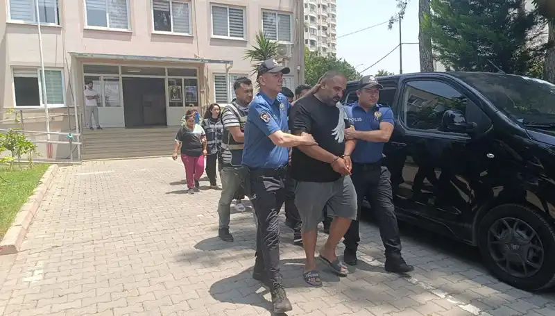 Adana’da Büyük Dolandırıcılık Operasyonu: Dört Kişi Tutuklandı!