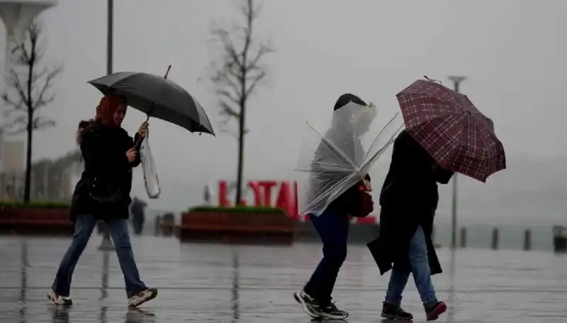 İki Bölgeden Kuvvetli Sağanak Alarmı: Hazırlığınızı Yapın!