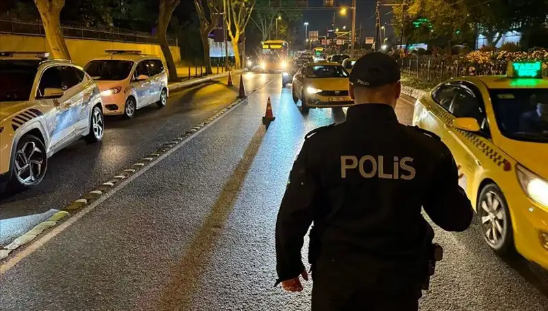 Huzur İstanbul Operasyonu: 1011 Gözaltı ile Güvenlik Artışı Sağlandı