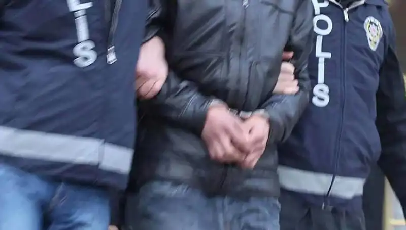 Osmaniye'de Uyuşturucu Operasyonu: 7 Kişi Tutuklandı, Detaylar Şoke Edici!