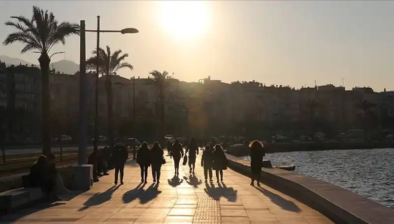 Bu Hafta Sonu Hava Durumu: Planlarınızı Etkileyecek Önemli Detaylar!