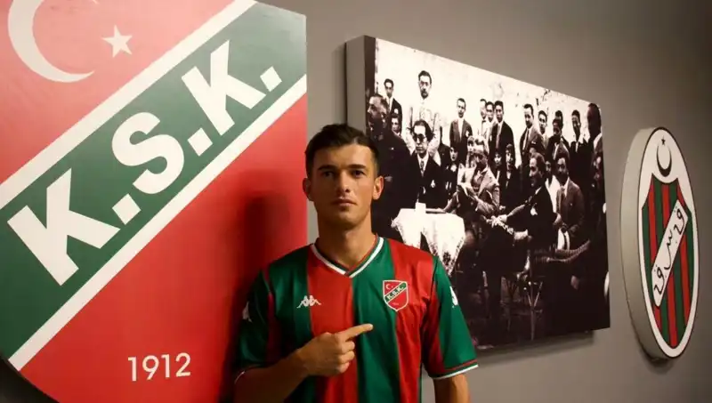 Karşıyaka’da Transfer Hamleleri: Takıma Yeni Yüzler Ekleniyor!