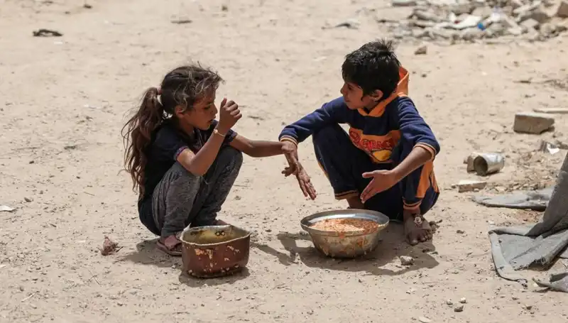 Gazze'de Açlık Tragik Bir İnsani Kriz: Dört Yaşındaki Çocuk Hayatını Kaybetti