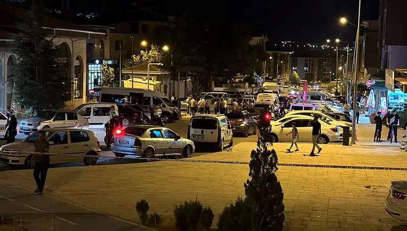 İki Aile Arasında Çıkan Kavga: 1'i Ağır 3 Yaralı, Olayın Sebebi Nedir?
